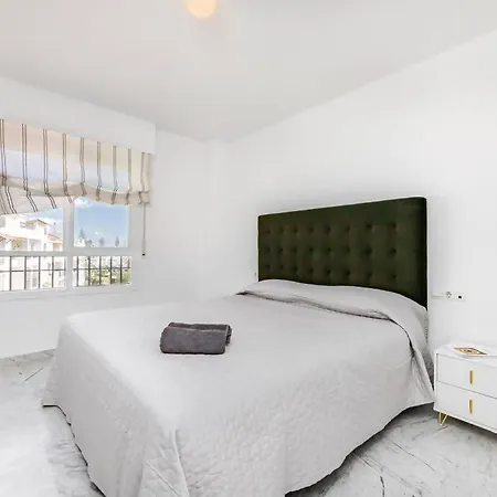 Apartment Lorcrisur Corner Ph 3 Bedroom