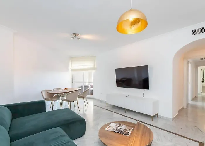 Appartement Lorcrisur Corner Ph 3 Bedroom *